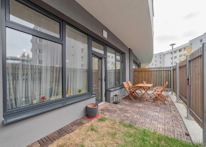 Lägenhet New, Sunny, Terrace, Grill, Parking!